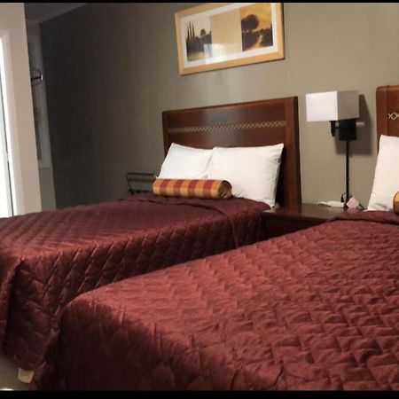 Traveller'S Motel แพร์รี ซาวด์ ภายนอก รูปภาพ