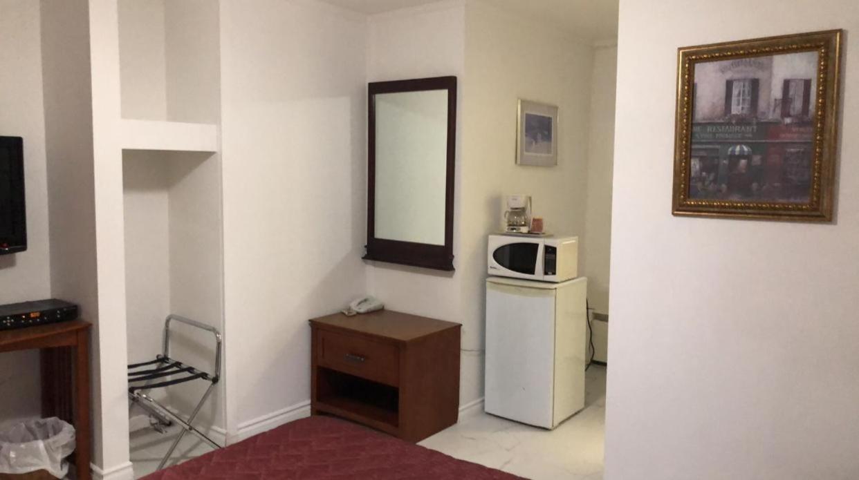 Traveller'S Motel แพร์รี ซาวด์ ภายนอก รูปภาพ
