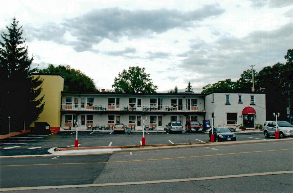 Traveller'S Motel แพร์รี ซาวด์ ภายนอก รูปภาพ